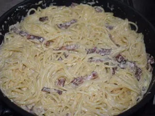 12-spaghete-carbonara