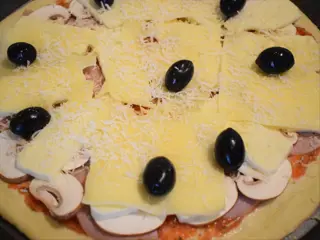 06-pizza-quattro-formaggi